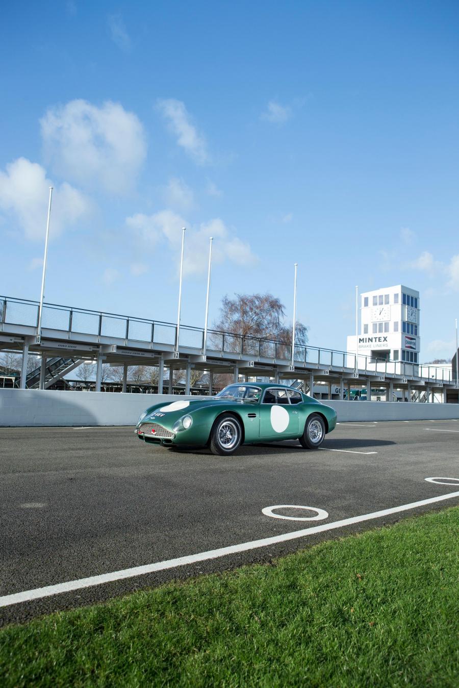  Aston Martin DB4 GTZ (0183/R) 1962 года  (фото 4 из 10)